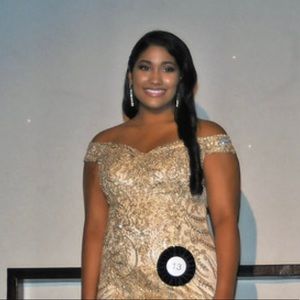 Meet your Posher, Taryn